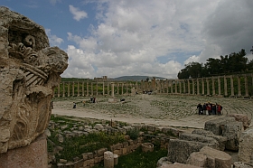 20040313-me-jo-jerash02s.jpg