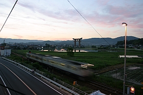 20040528-train-saijoeinari-04s.jpg