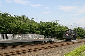 20040528-train-umekoji-10s.jpg