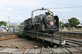 20040528-train-umekoji-16s.jpg