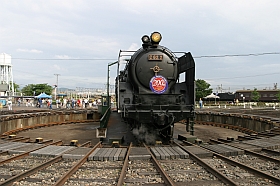20040528-train-umekoji-18s.jpg